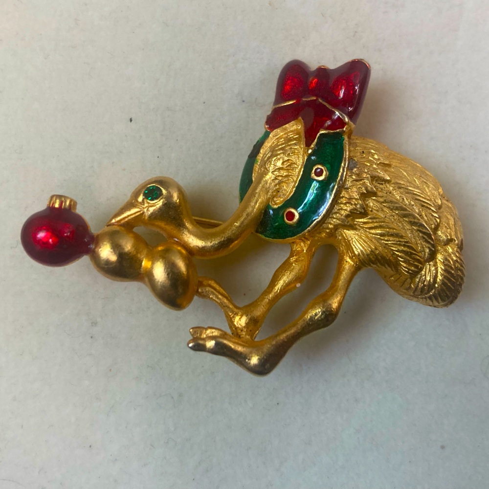 Rare Vero Holiday Ostrich Christmas Brooch